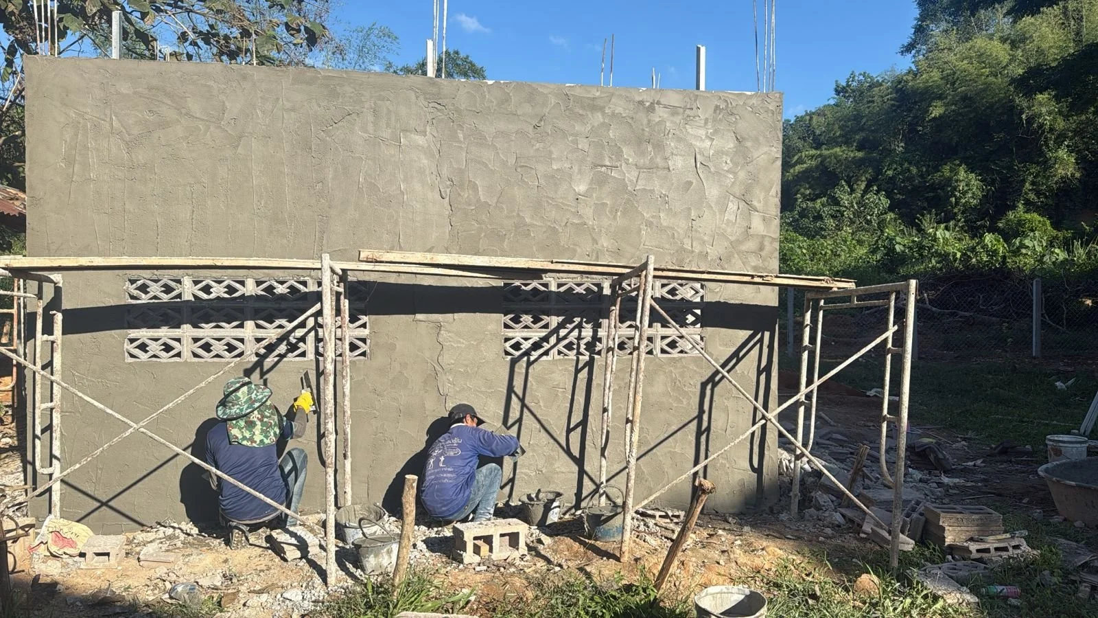 Washroom plastering 2.jpeg