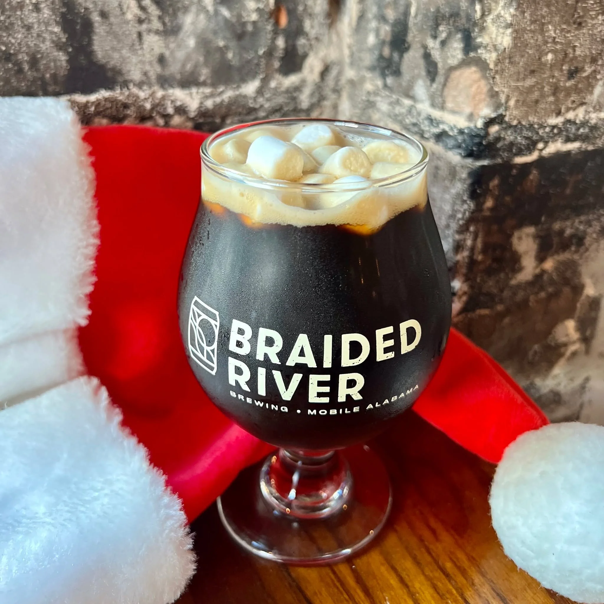 Have you tried our Mexican hot chocolate stout yet? It's rich and spicy and only on tap for the month of December! Open at noon ☕️
