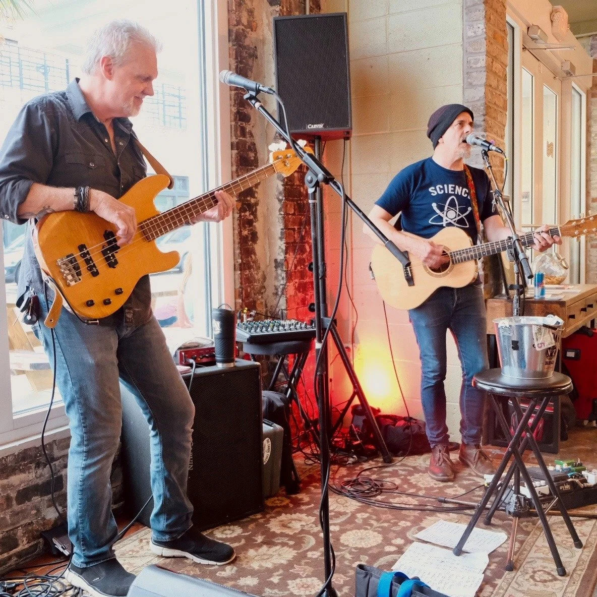 Come visit us at 420 St. Louis Street during @lodaartwalk tonight! 

@philnfoster will be here with live music (6:30 p.m.), @breadbybeck will have fresh bread and slices of King Cake (4 p.m.), and we'll have THREE Mardi Gras beers on tap 🍻