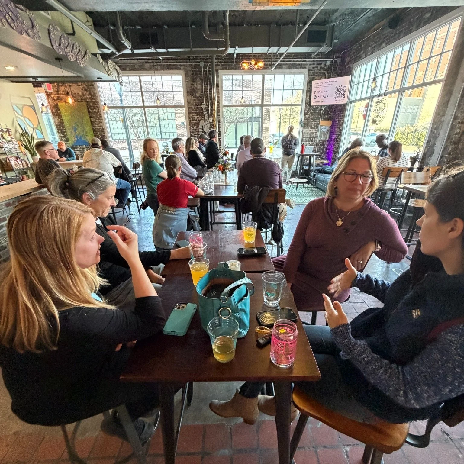 @mobilebaygreendrinks, our happy hour for environmentally minded folks, is tonight! 

Join us from 5-7 p.m. as our speakers, third-generation farmers from Eufaula, discuss how to feed your family through regenerative agricultural practices, focusing 