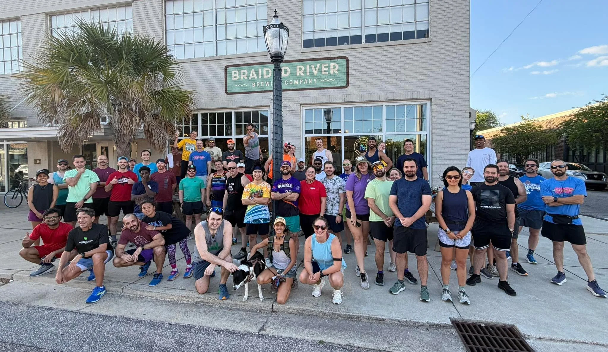 Another great Thursday for a downtown run! 

Come join this good-looking crew outside the taproom at 6 p.m. They can lead you on a 5k or 1-mile route, or you can go off in whatever direction your heart desires. We'll be waiting on ya when you get bac