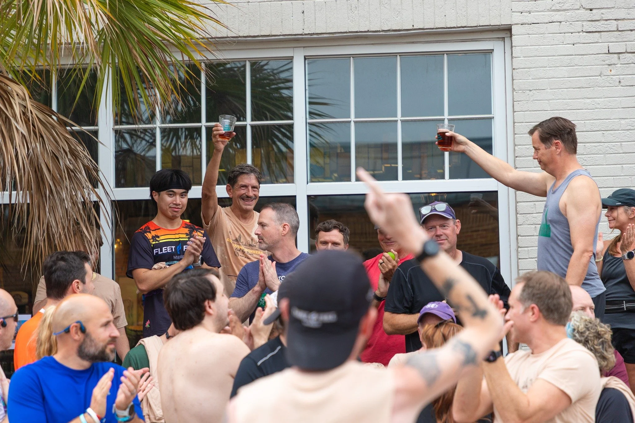 Looking to make some like-minded friends? Drop into our Thursday night run club! 

It's much more than an excuse for some exercise &mdash; it's a community 🤝

Start time is 6 p.m.! We'll have cold drinks and empanadas in the taproom when you cross t