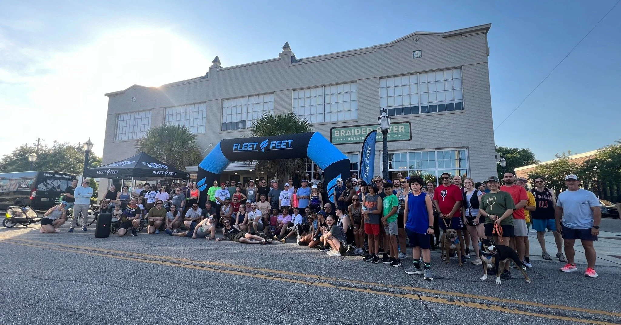 Last week was our biggest run club ever! 

We love seeing new and familiar faces at our laid-back weekly event. Join us outside the taproom every Thursday at 6 p.m. for exercise, cold drinks (plenty of N/A options available!), empanadas and community