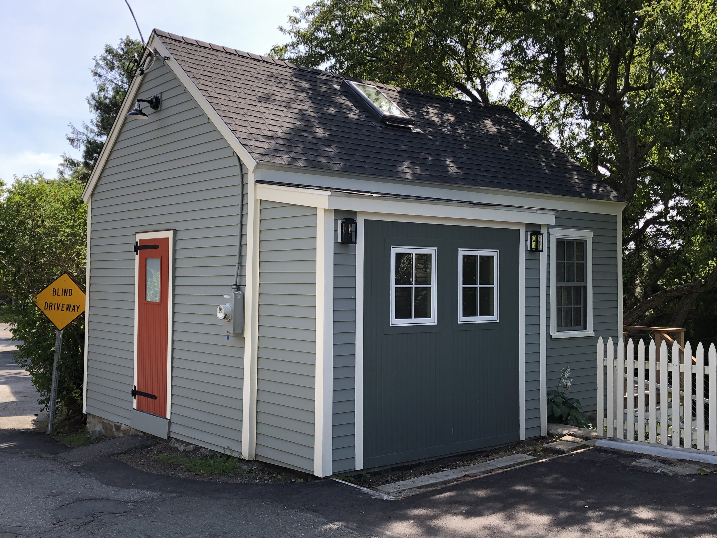  This small out building had been used as a garage in the 1920’s 