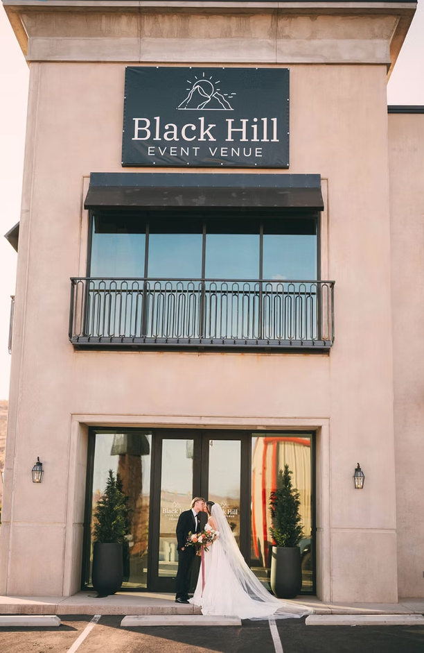 Wedding reception at Black Hill Event Venue in St. George, Utah with open indoor space and natural lighting.