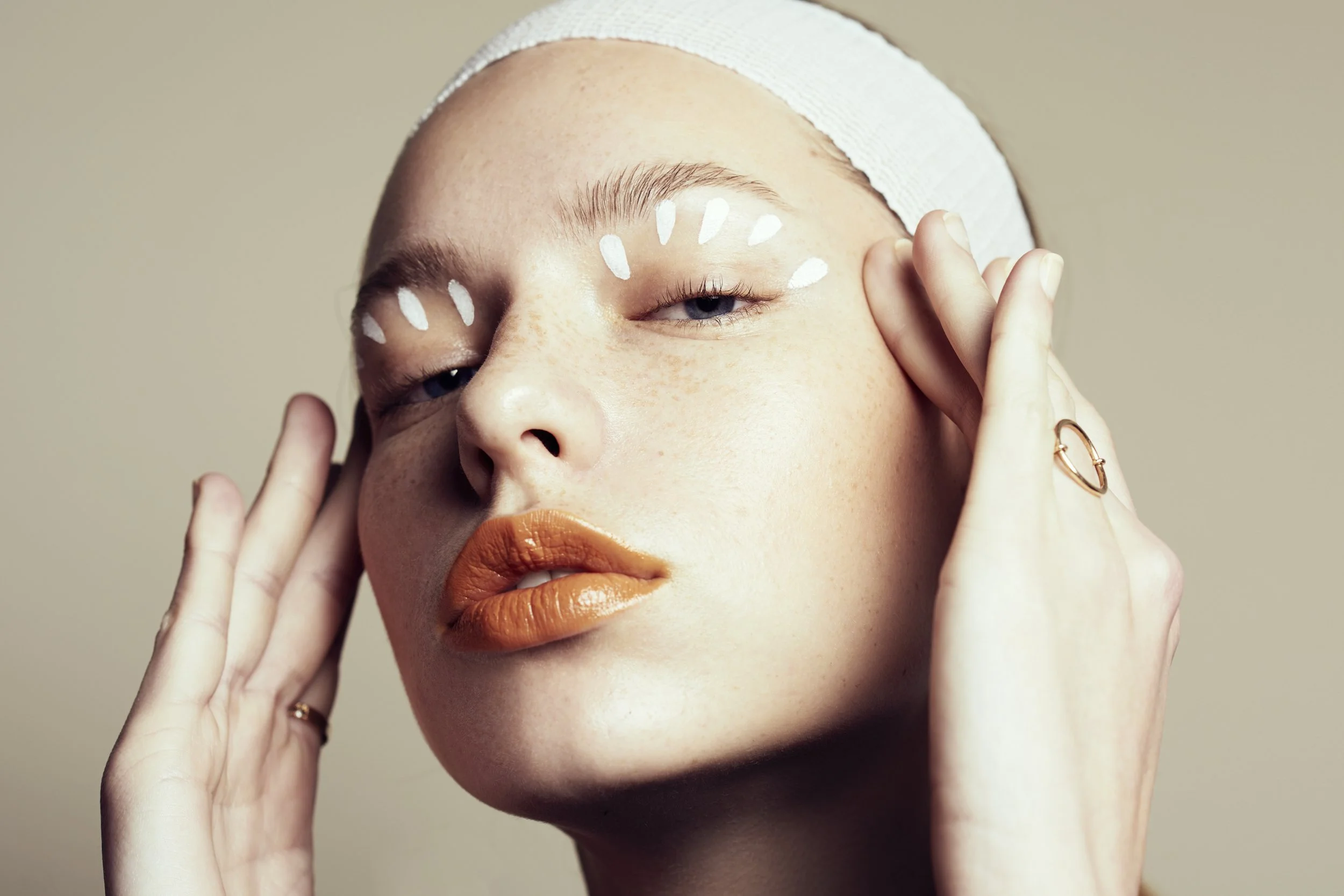 LESLEY EDITH_fashion_beauty_286.jpg