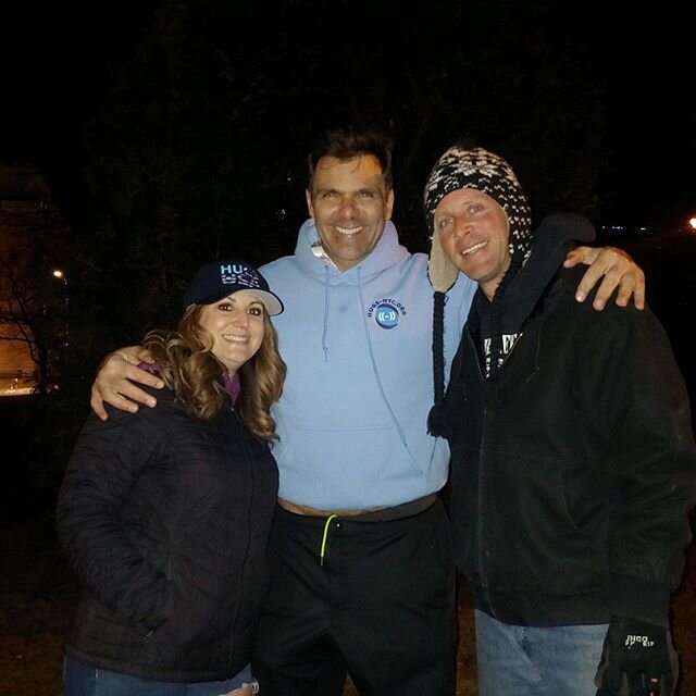 These folks the StreetSoldiers - Albany #Renee,#Mike, #Nancy always touching the hearts of the folks. Grateful for all you and the love of the volunteers. 
#HUGSUSA Team are always extremely excited to be part of your great organization. Thank you to