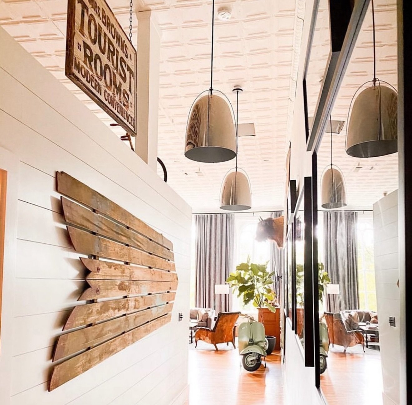 Step back in time and settle into this stunning second-floor walk-up loft, perched above a friendly local bike shop right on Columbia&rsquo;s historic Town Square. Housed in a beautifully preserved 1857 brick building, this one-of-a-kind space is ful
