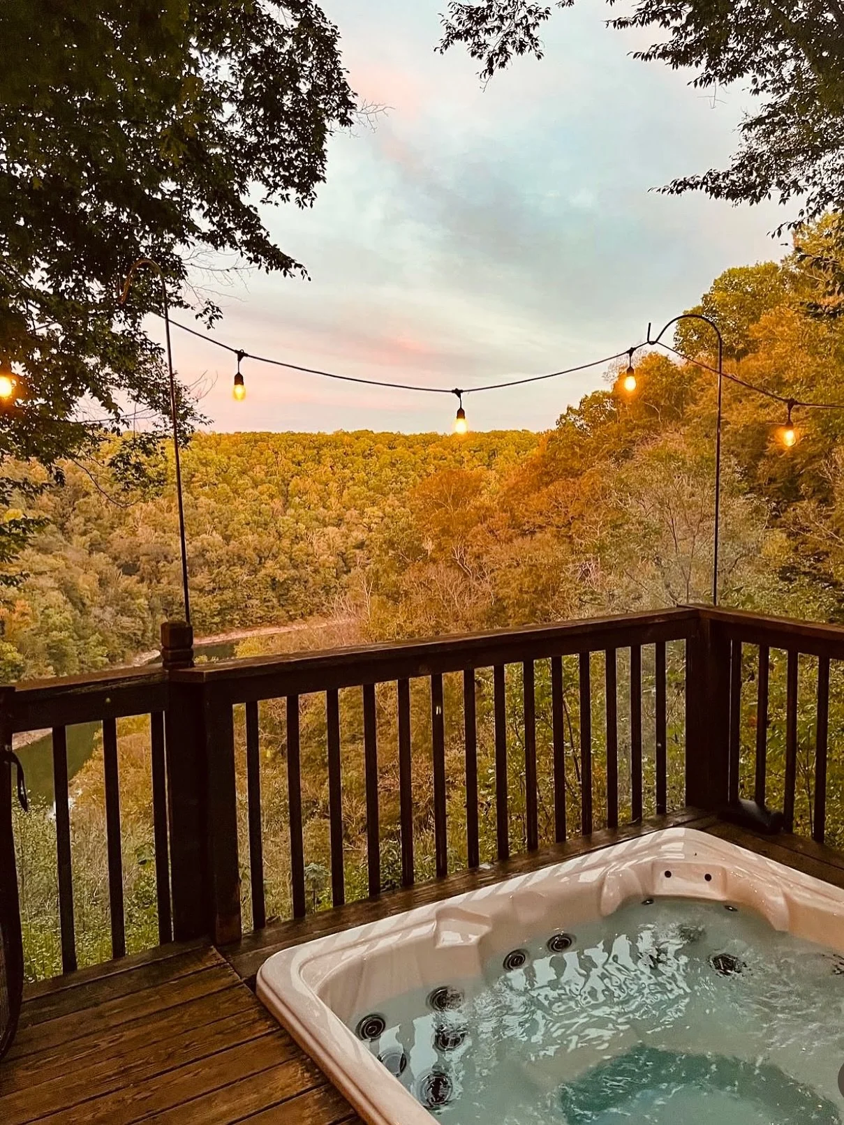 Fall is calling, and there&rsquo;s no better place to answer than The Cabins at Center Hill Lake.

📖 Cozy up with a good book by the fire, roast marshmallows under a sky full of stars, or let the kids fall in love with the barnyard animals (donkeys 