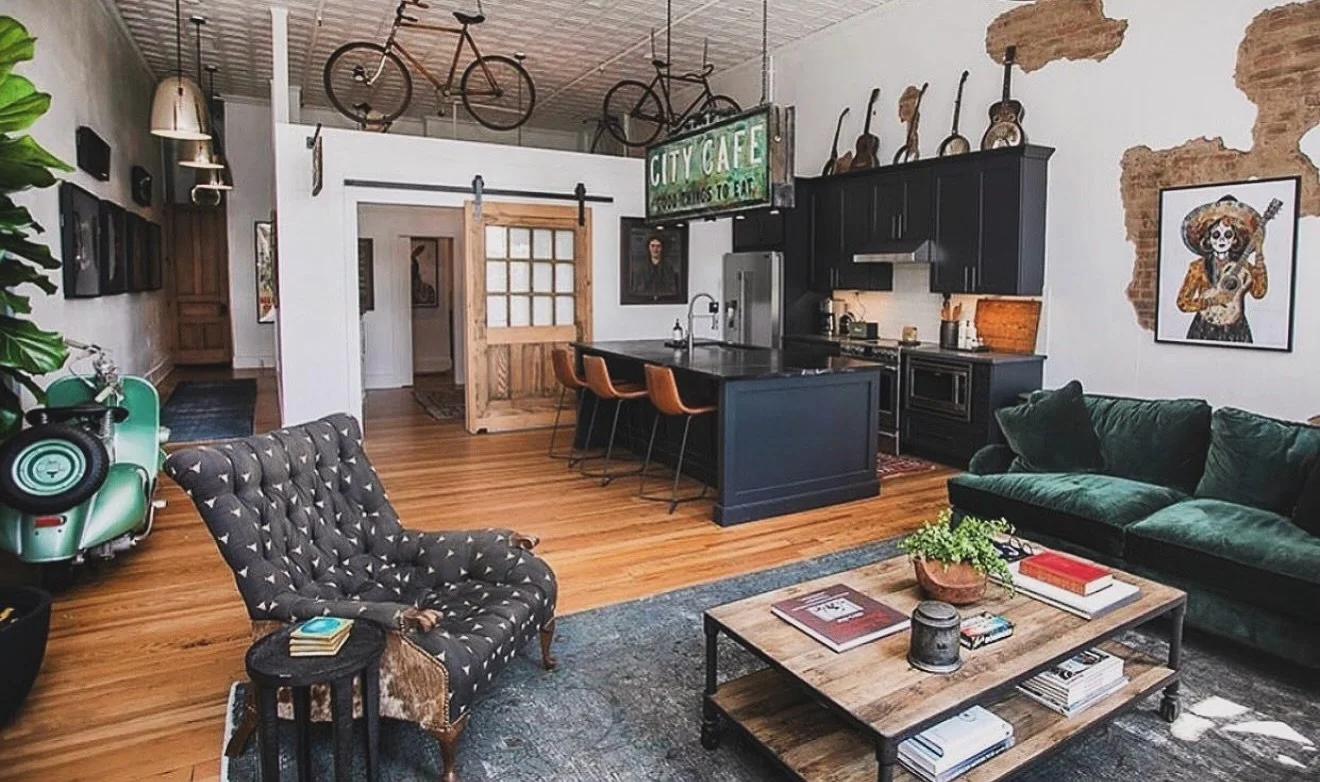 Vintage bones. Main Street soul.

Every piece in Mike Wolfe&rsquo;s Two Lanes Guesthouse has a story, pulled from backroads and barns across America. Book your stay and experience downtown Columbia, TN, where every storefront and street corner has a 