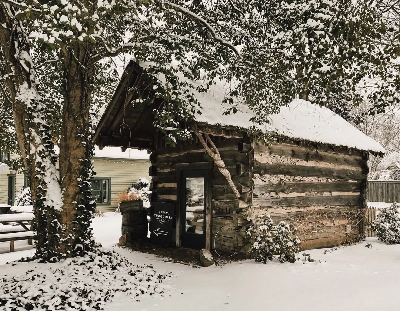 Wishing for a weekend winter wonderland&hellip; ❄️ 

📷: @tennesseeturquoiseco