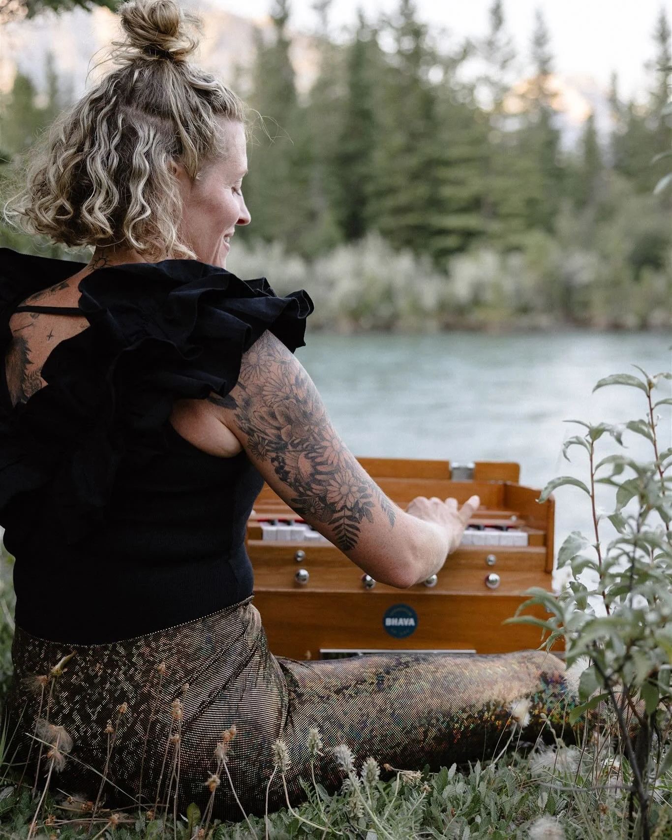 Just TWO more opportunities to join me for a Sacred Sound Nāda Yoga Journey at The Yoga Lounge in Canmore! 🙌

It&rsquo;s a few weeks off, so I&rsquo;m not sure what I&rsquo;ll be teaching yet given I always endeavour to facilitate an experience that