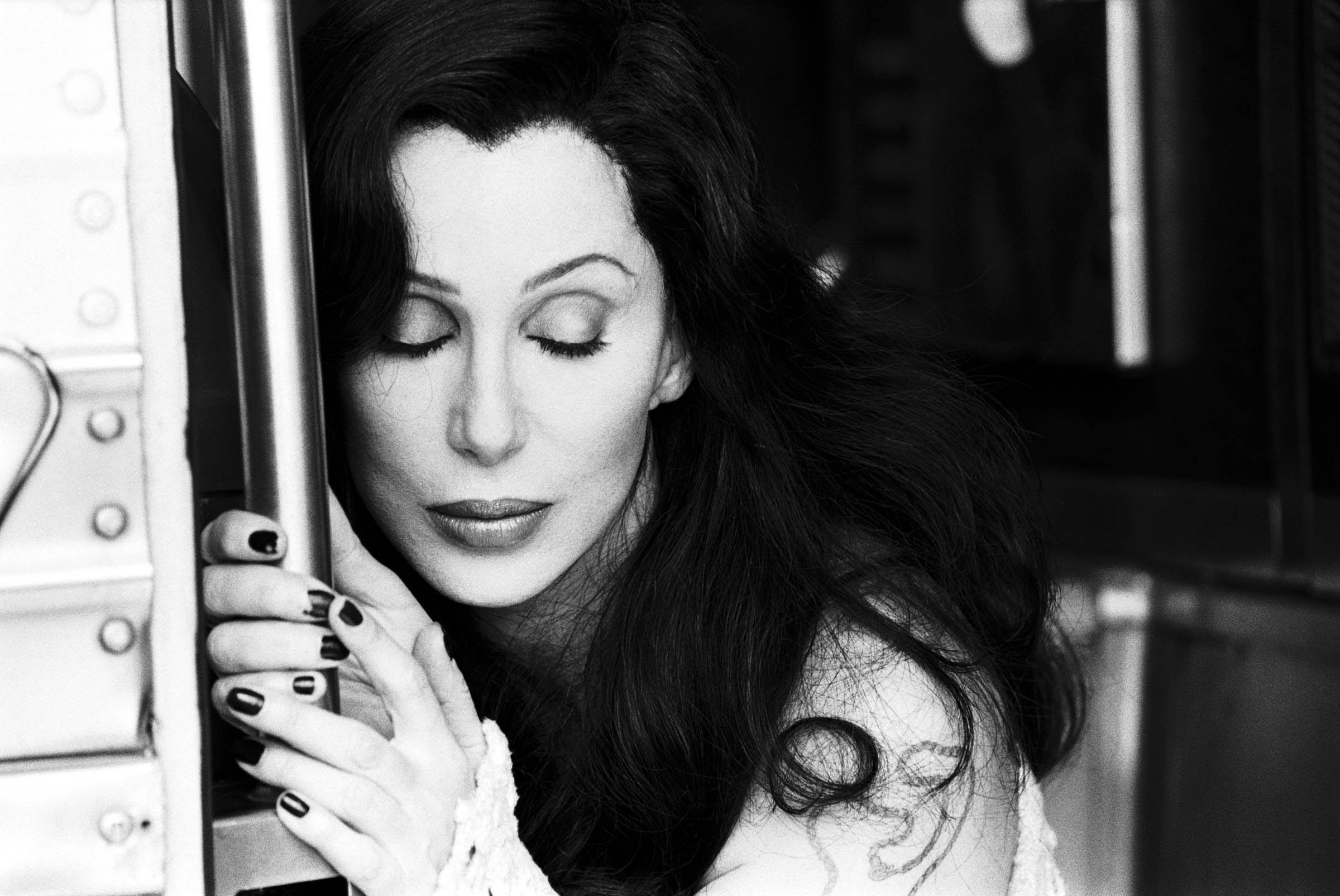Cher en "Walking in Memphis"