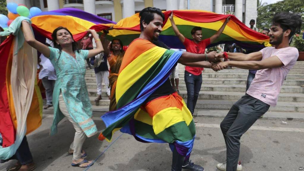 Y salió el arcoíris en India