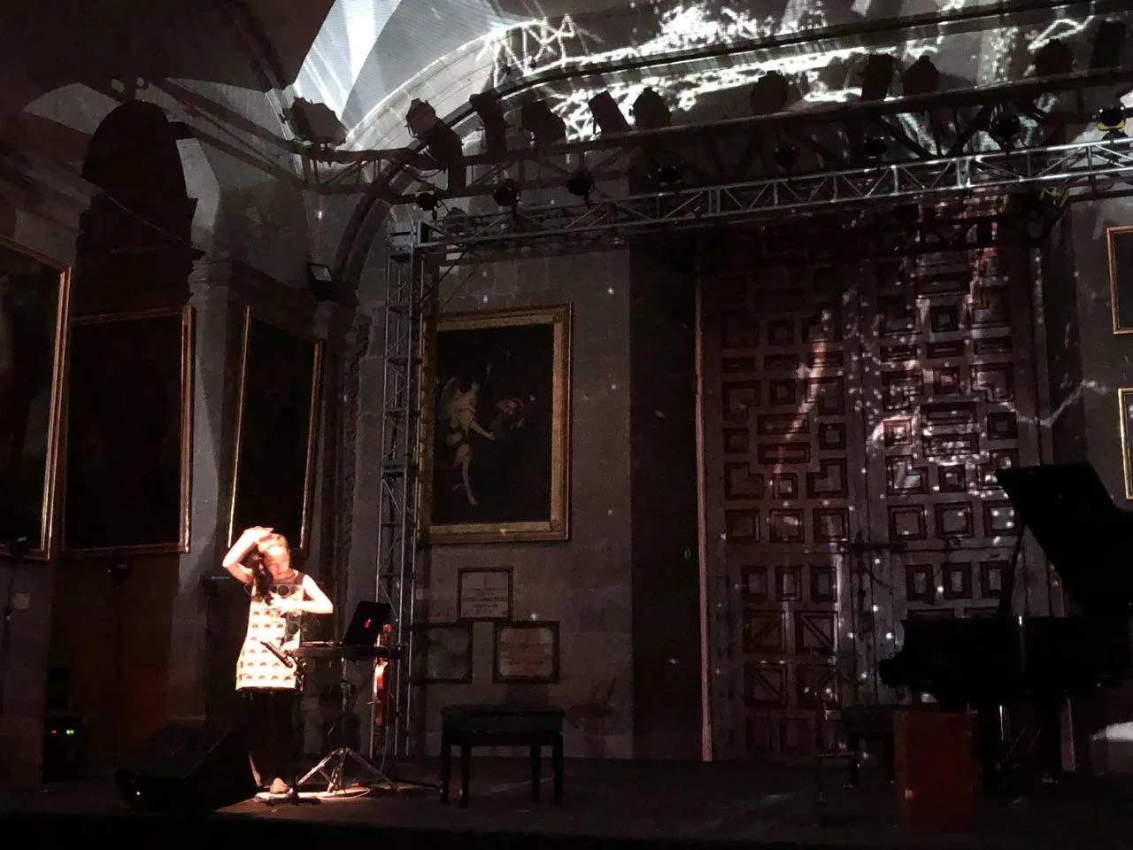 Pauchi Sasaki, en su presentación de Gama. Durante el Festival Internacional Cervantino 2018. En el Templo La Compañia.