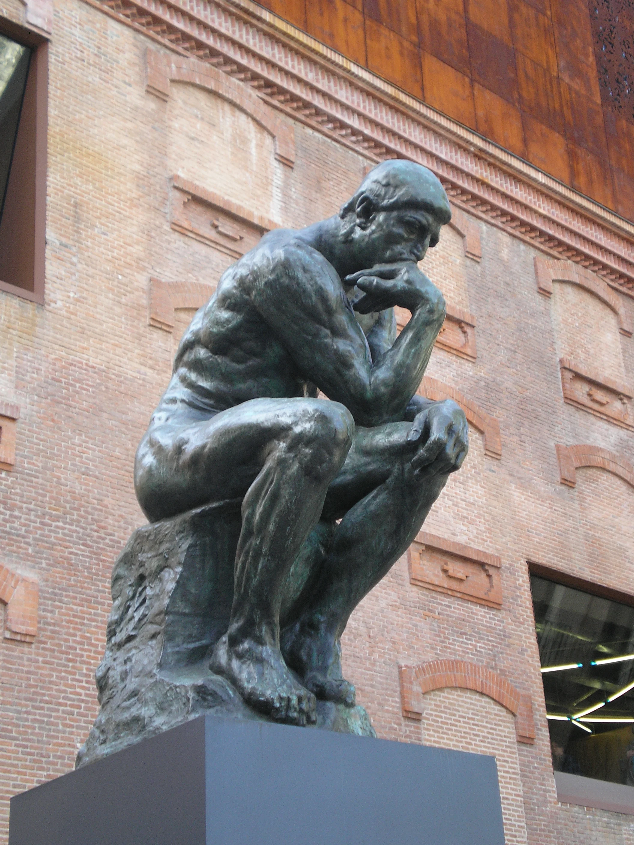 ‘Le penseur’ vía wikipedia