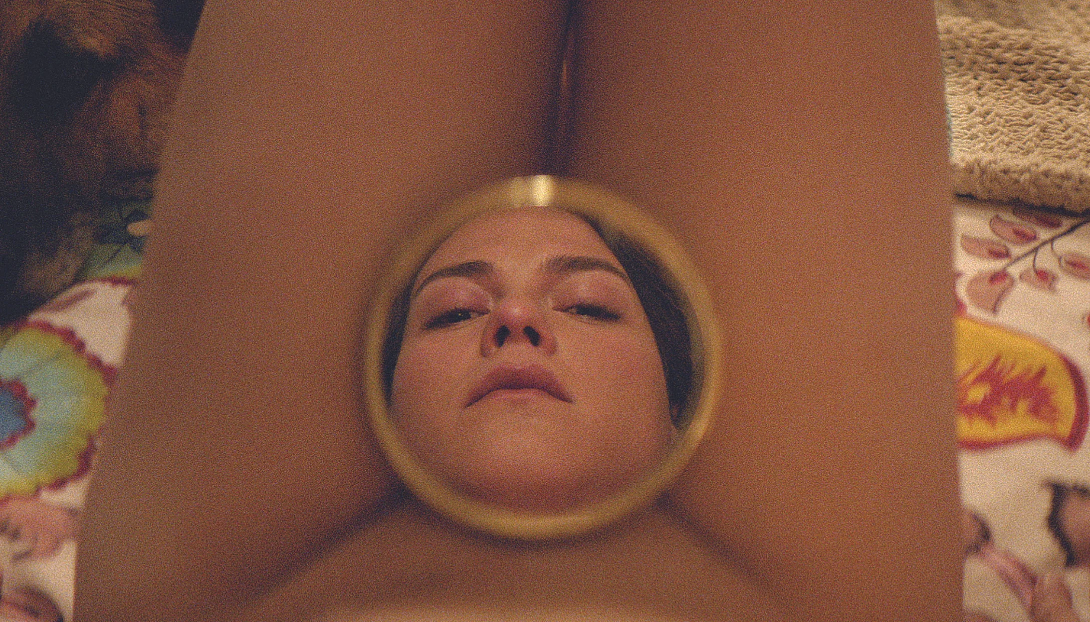 via: Insomnia Cine