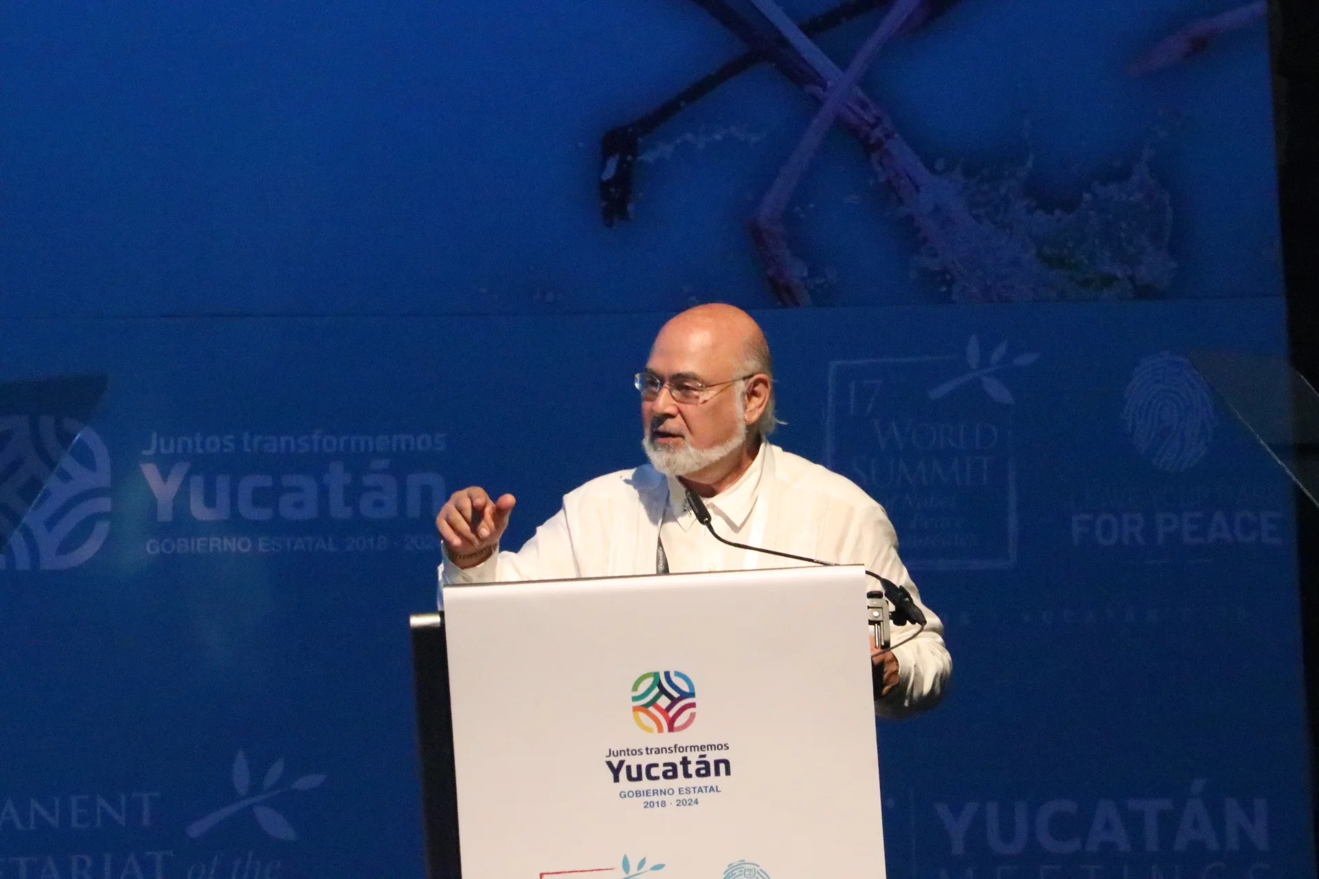 Piden crear corte internacional para el medio ambiente en Cumbre de los Nobel de la Paz