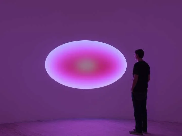 Iluminar la nada y convertirla en infinito: James Turrell en el Jumex