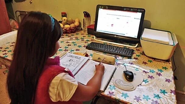 A México solo le preocupan los adultos, no invierte en la infancia