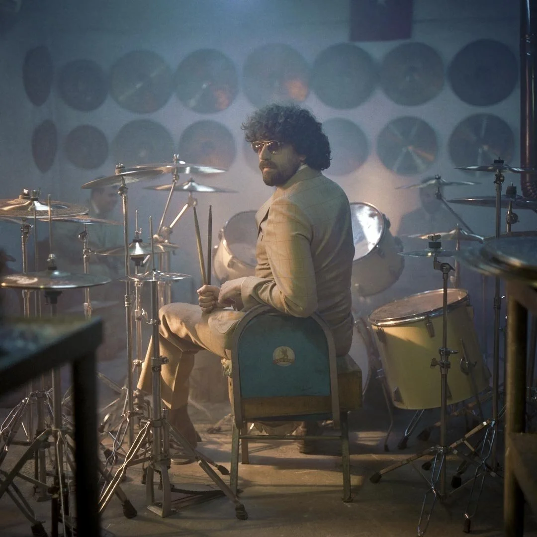 Gaspard Augé de Justice lanza “Force Majeure”, su primer single como solista