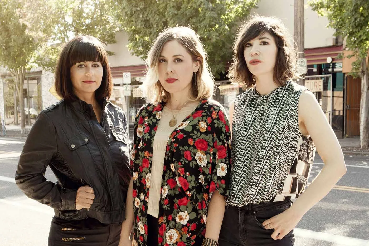 Sleater-Kinney anuncia nuevo álbum y lanzan ‘High In The Grass’ acompañado de un colorido video