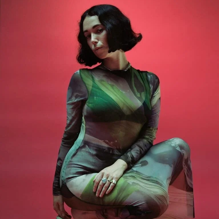 Kelly Lee Owens. Foto: FB Kelly Lee Owens