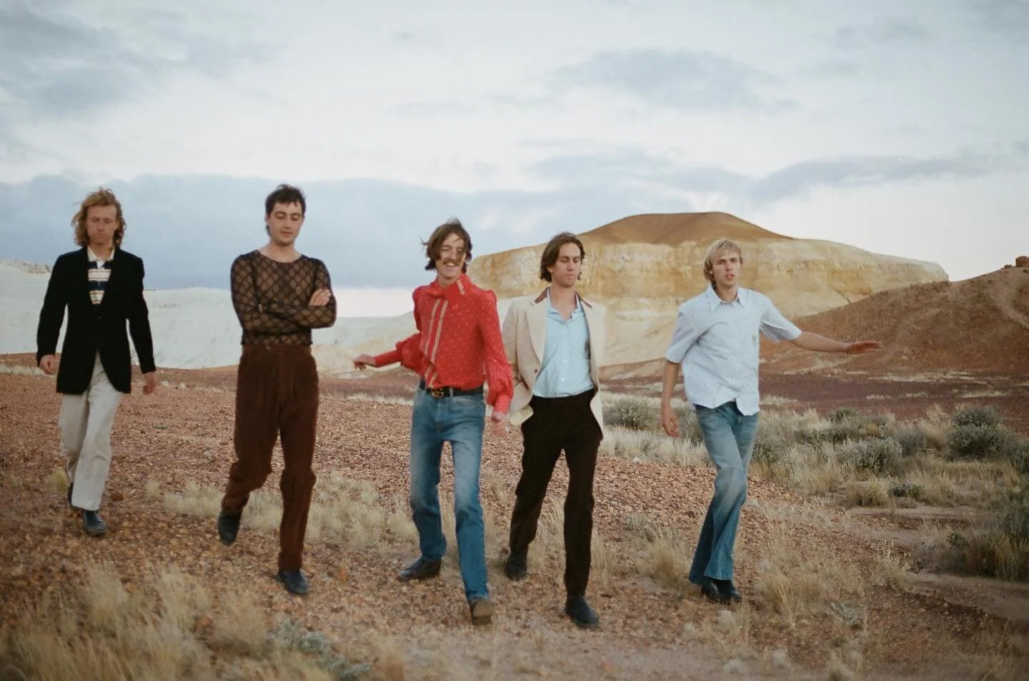 Corazón y ferocidad en “Comingback”, lo nuevo de Parcels