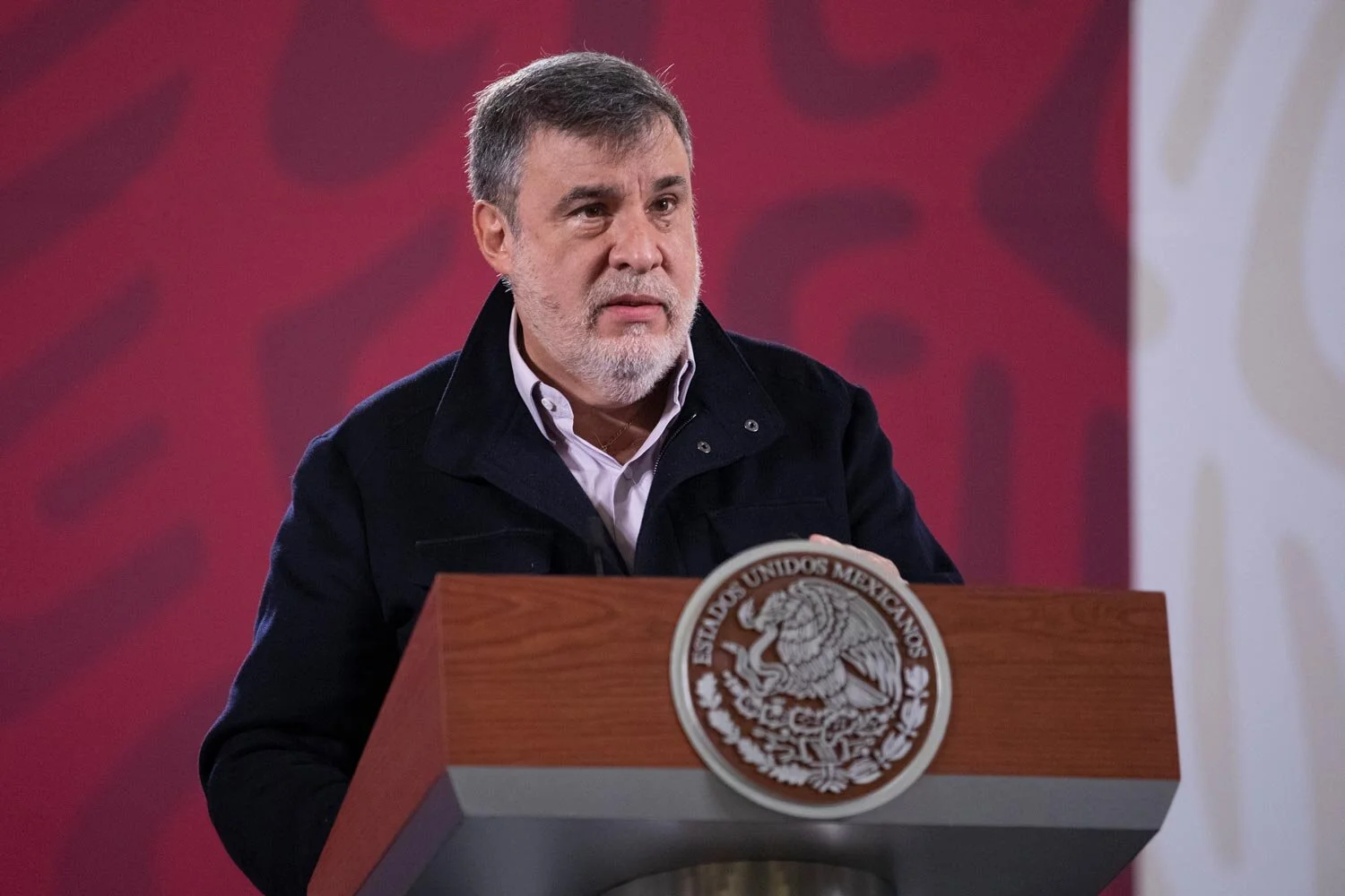 AMLO confirma salida de Julio Scherer y nombra a María Estela Ríos
