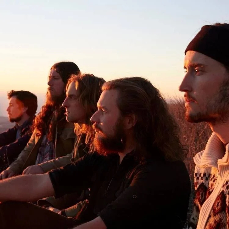 Puro amor y colores psicodélicos en la nueva canción de My Morning Jacket