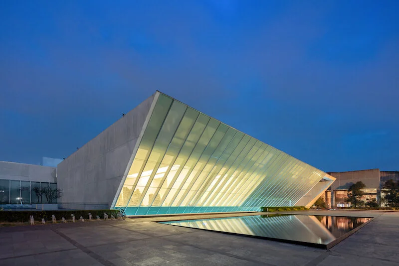 Friedeberg y Ortíz Torres, entre las exposiciones con las que regresan los Museos UNAM