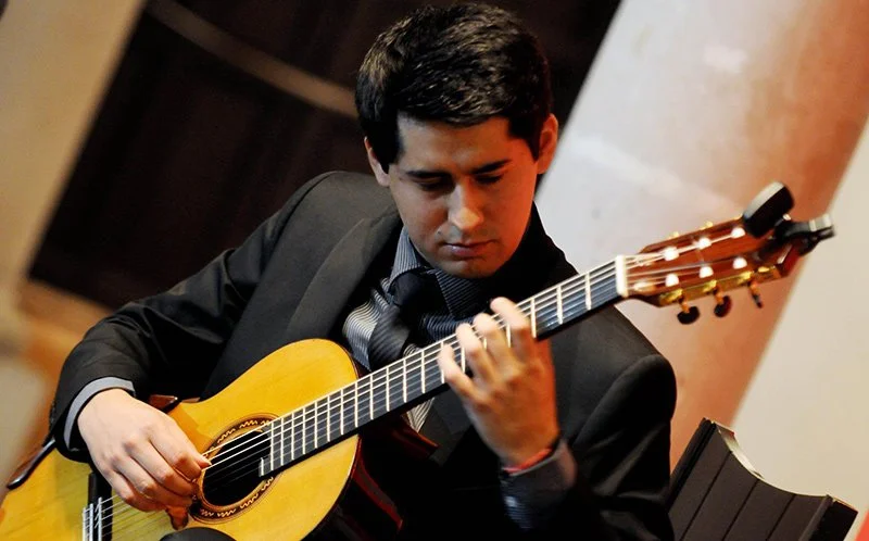 Arody García, magia musical sorpresa en el Teatro Juárez 