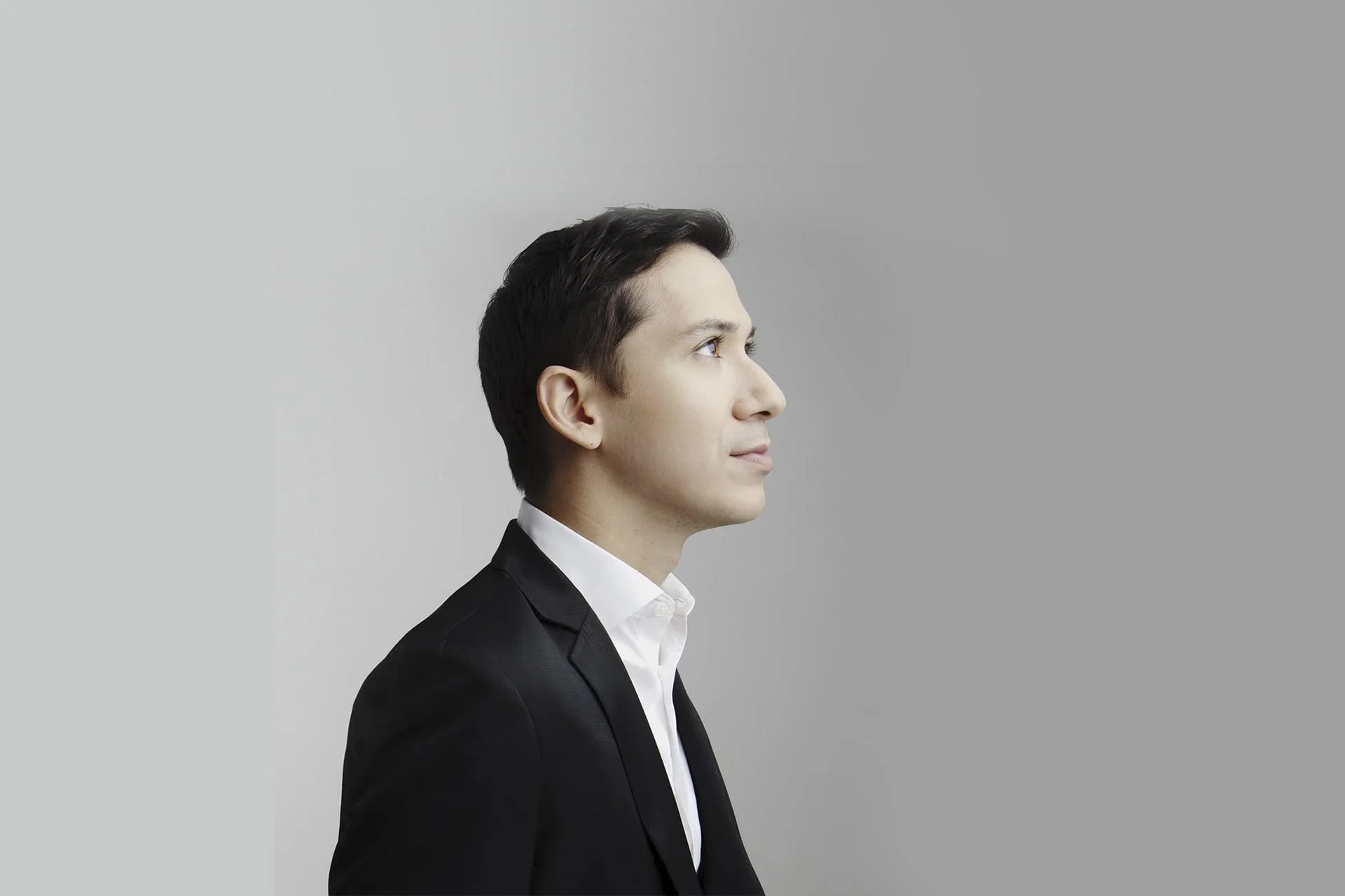De Beethoven al Danzón: Alejandro Vela conquista al Teatro Juárez