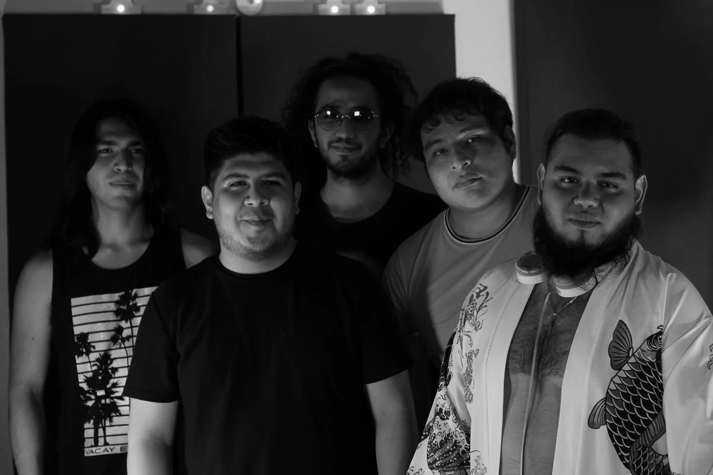 Vive el amor en la CDMX con “Jacarandas”: una conversación con The Rotten Honey