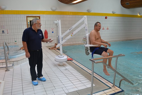 splash-rehab-therapy-pool-hoist.jpg