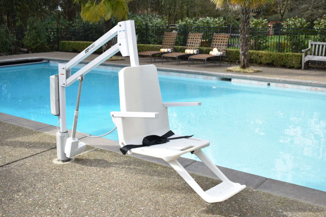 RMT-aXs2-Disabled-Pool-Hoist.jpg
