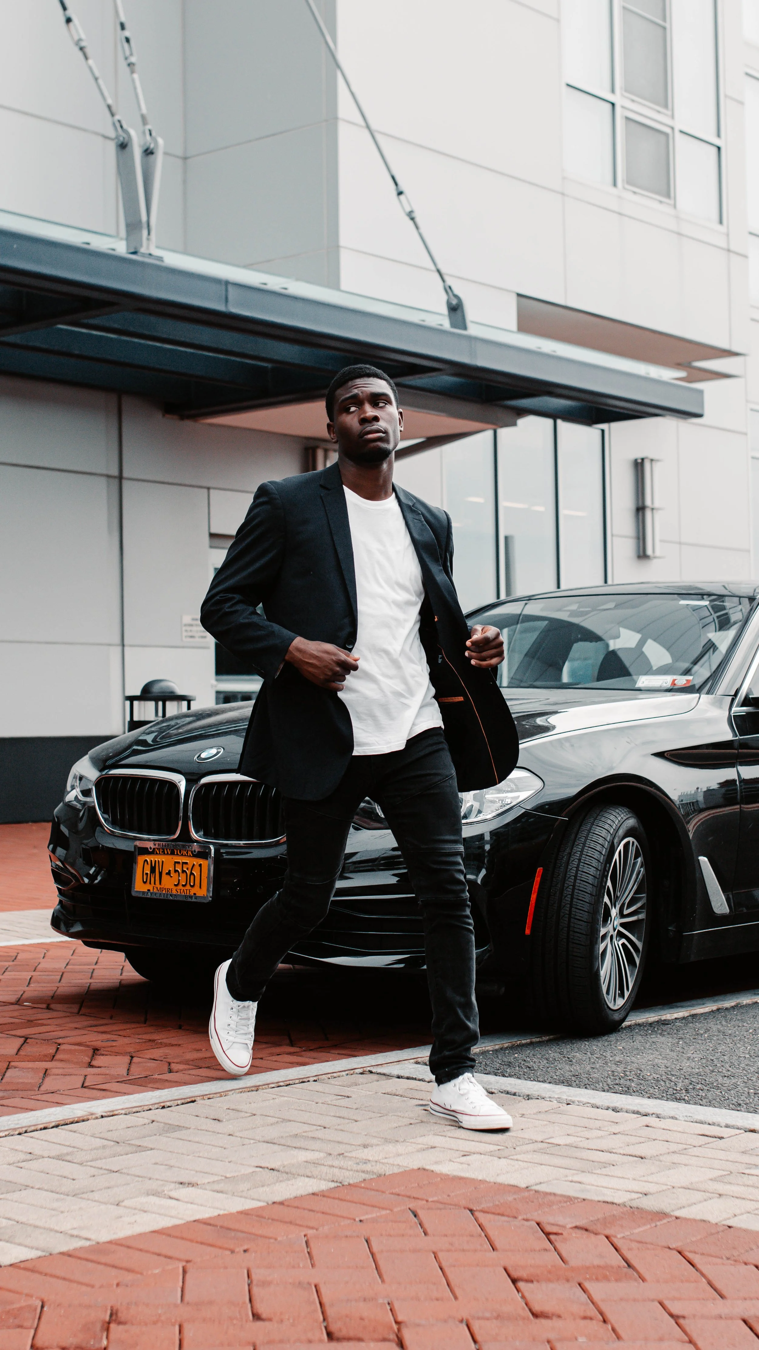 Metri - Vogue-8009-4.jpeg