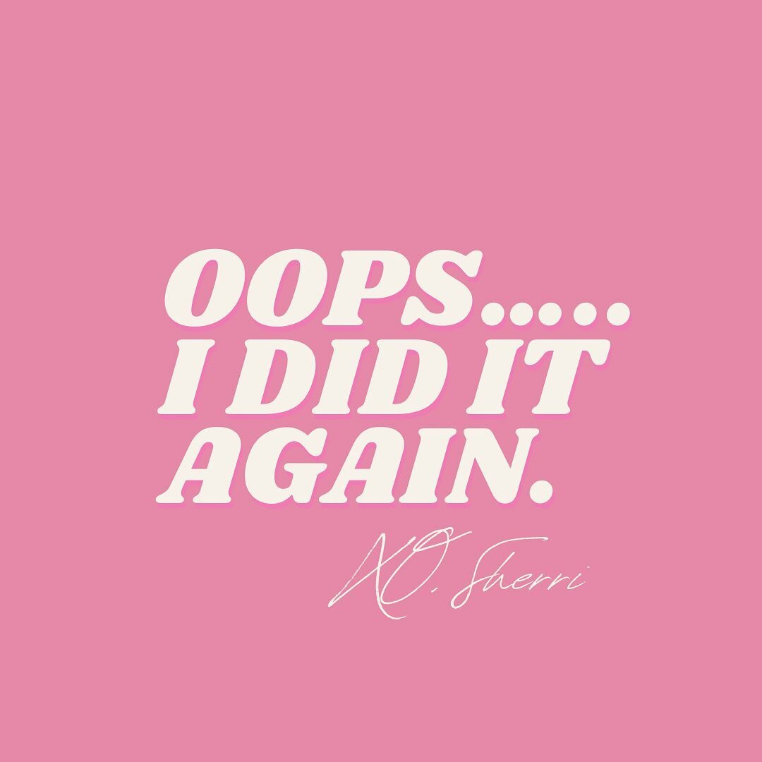 OOPS 🙌🏻💗😜😘💋
-
Ps. #freebritney 

#thelushbeautybar #esthetician #pcaskin #peelgamestrong #dermaplane #flawless #rockwalltexas #facialpeels  #thermoclear #extractions #beauty #instabeauty #thatglow #shedontneedafilter #glowingskin #niacinamide #