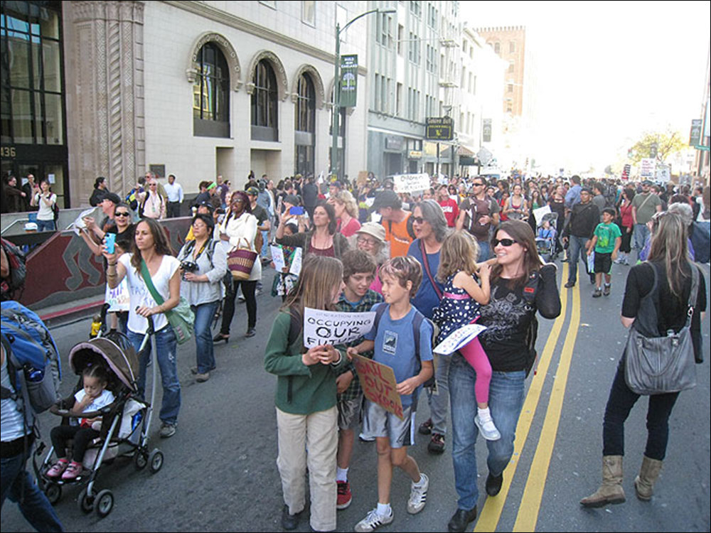 Occupy-Oakland_4.jpg