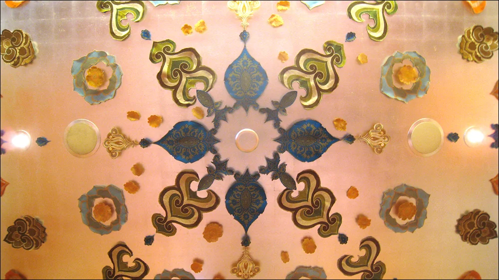 FloatingMandala_Installation_30.jpg