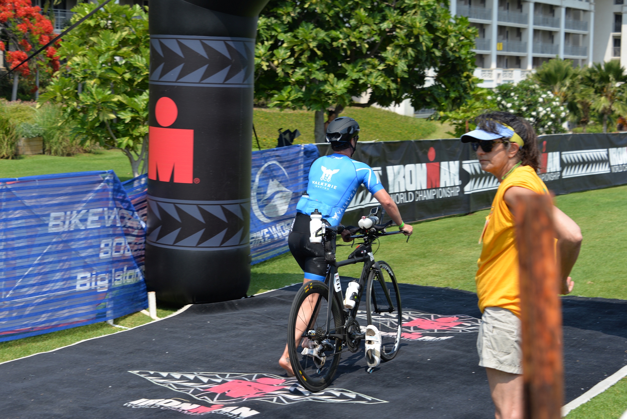 Coach_Terry_Wilson_Gemma_Hollis_Ironman_Hawaii_70.3_Push_Glide_Kick_E3TS_E3_Training_Solutions_4.JPG