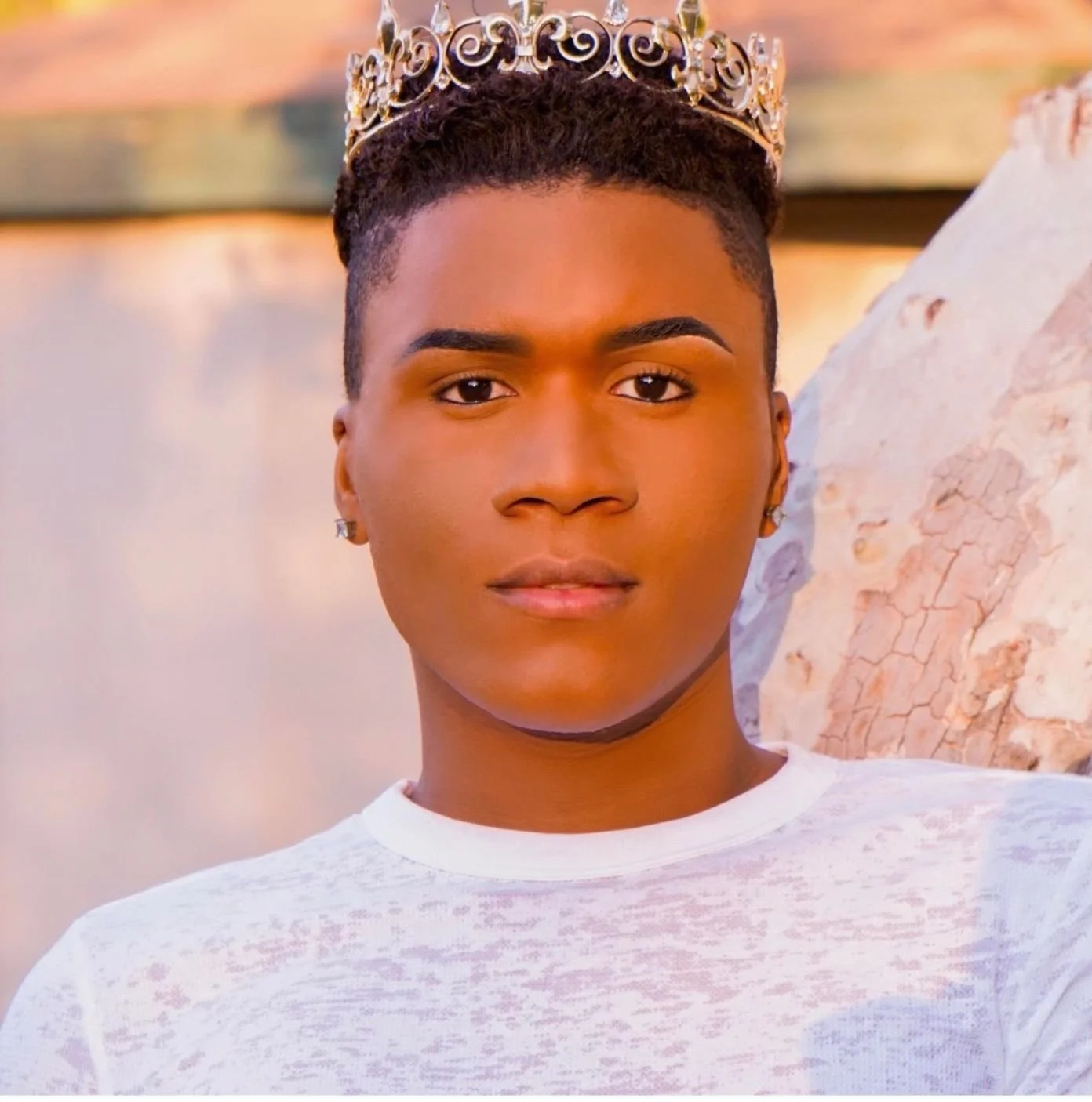 Los Angeles own Elijah Howard featured in Bridge Music Magazine! 