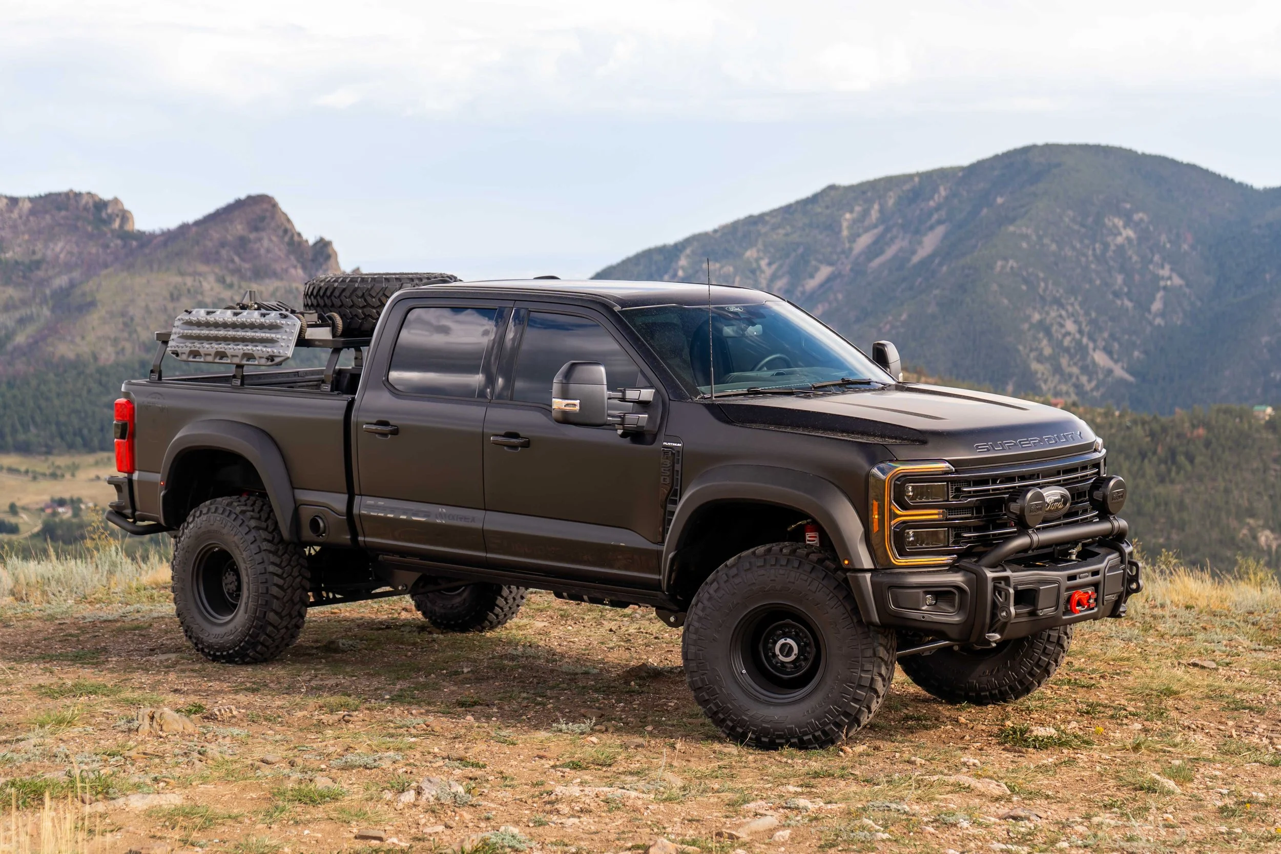 Powers 4x4 Super Duty Shop Truck