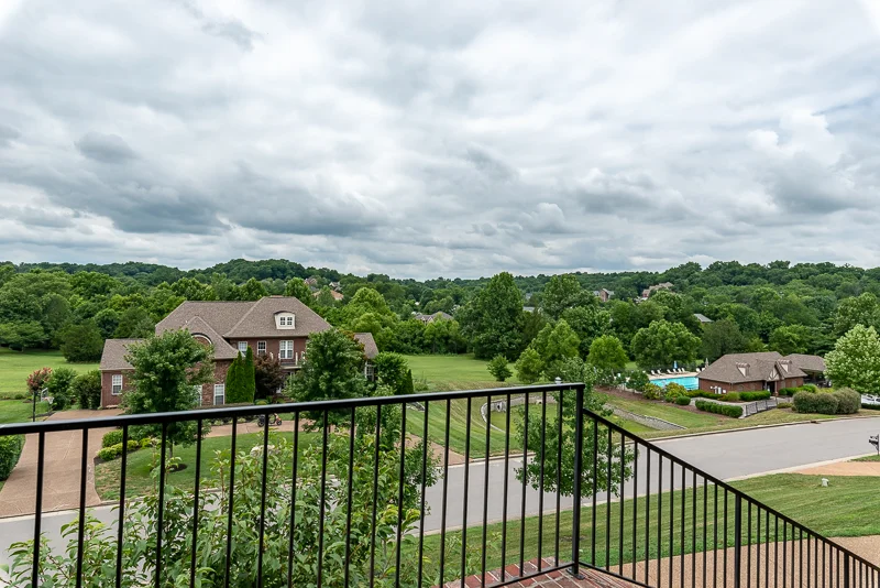 1536 Hillwood drive-18.jpg