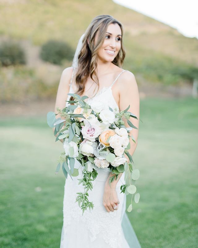 Beautiful Brittney minutes before she said #IDO for a lifetime 💗 @britt_temple.

Photo by @anyakernes. .
#poppyhillflowers #bridal #bride #weddingdress #bridetobe #weddingday #weddinginspiration #weddings #bridalmakeup #brides #weddingphotography #g