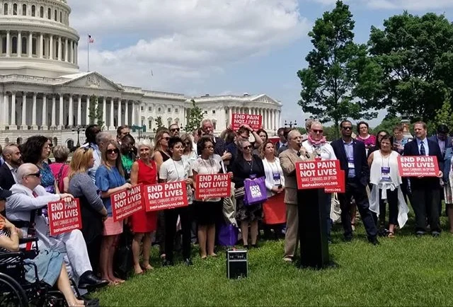 epnl+group+in+front+of+capitol.jpg