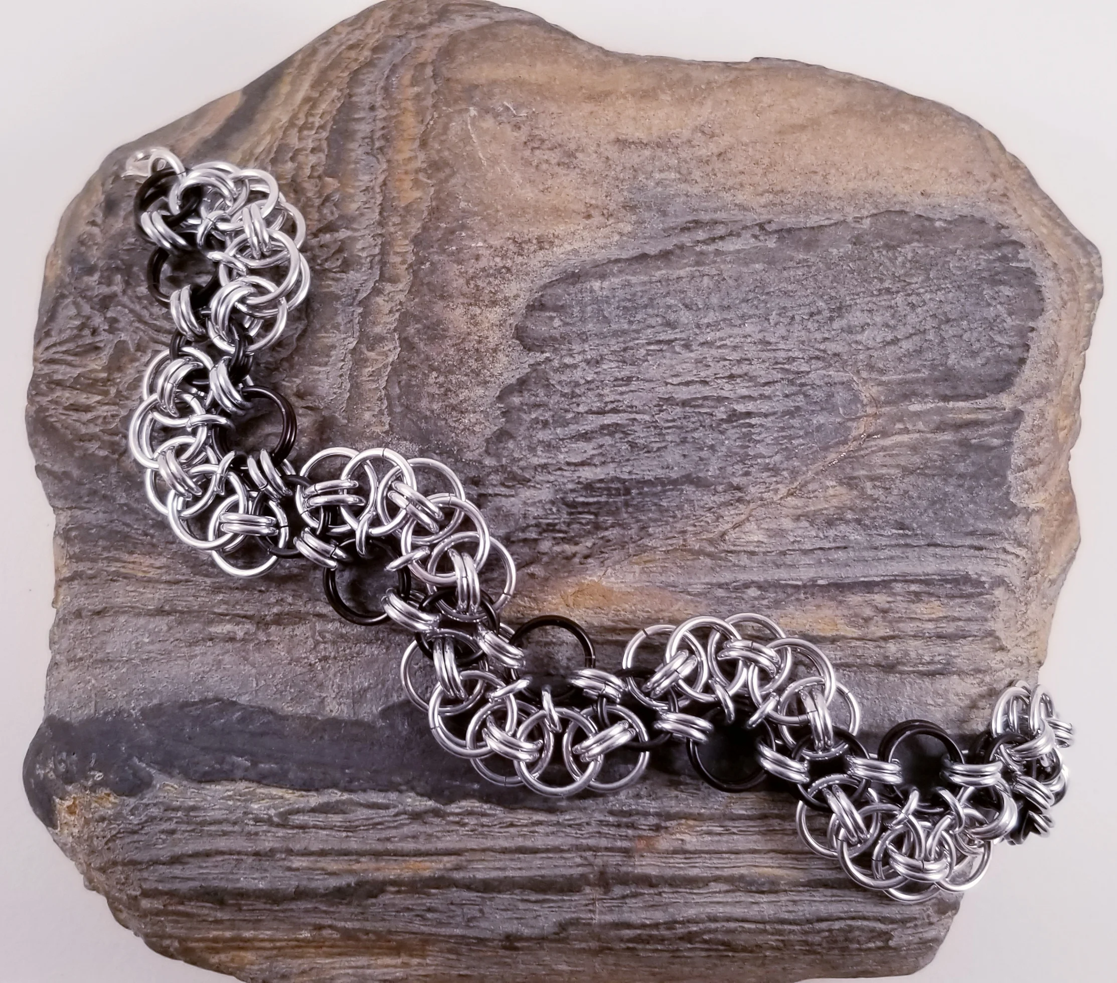 Bracelet- Helm Wave Black and Silver