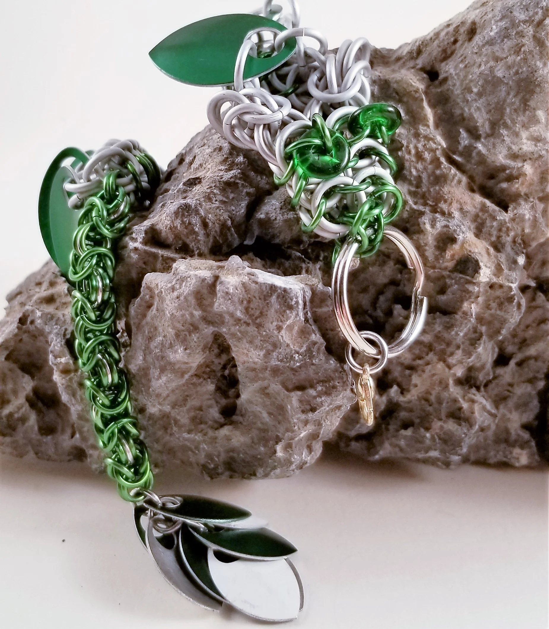 Pocket dragon- Frosted Green