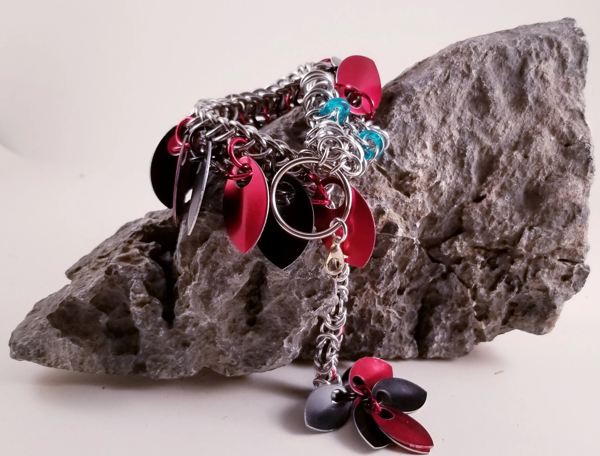 Pocket dragon- Harlequin