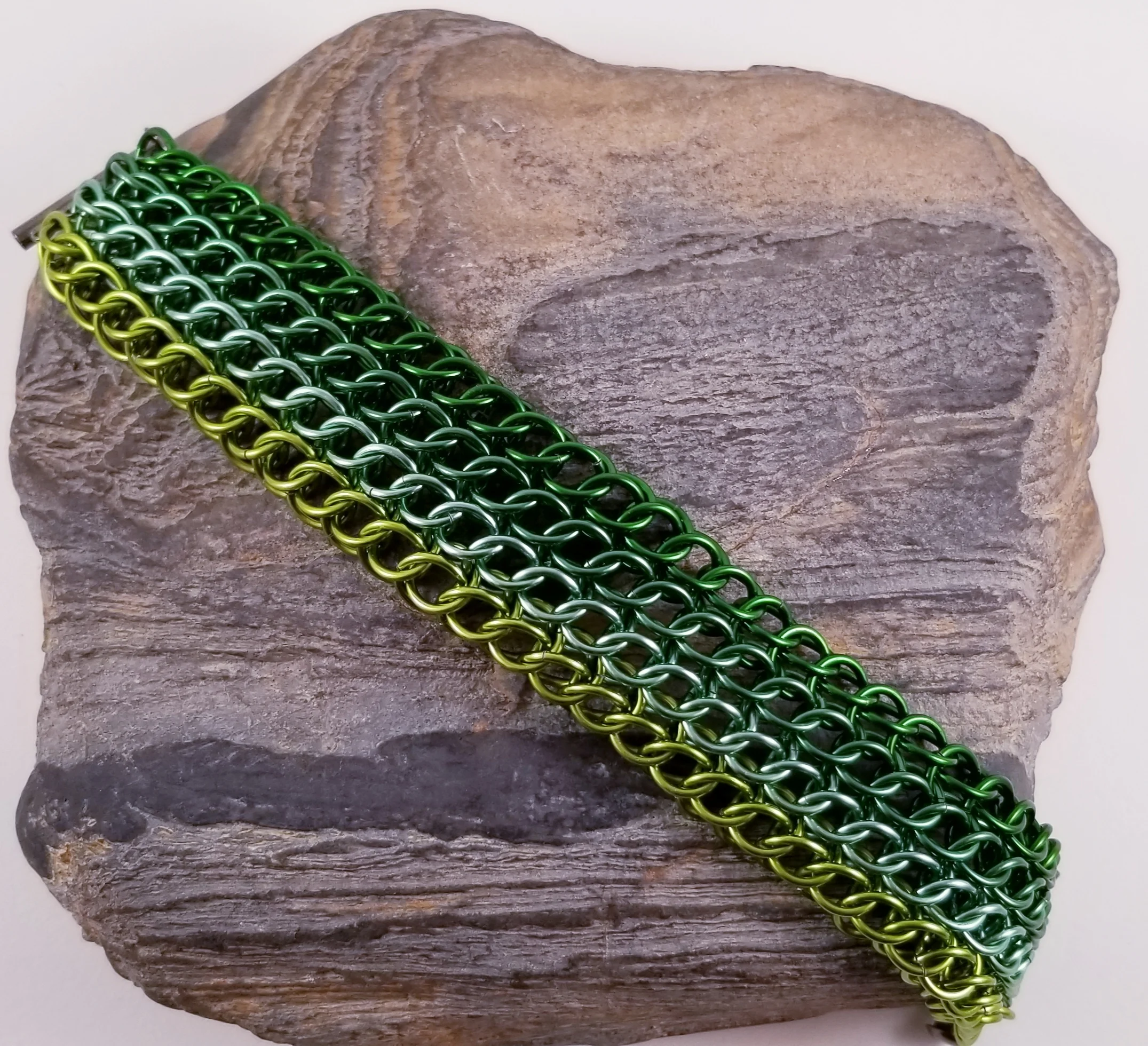 Bracelet- Half Persian 3 Sheet 6 Shades of Green
